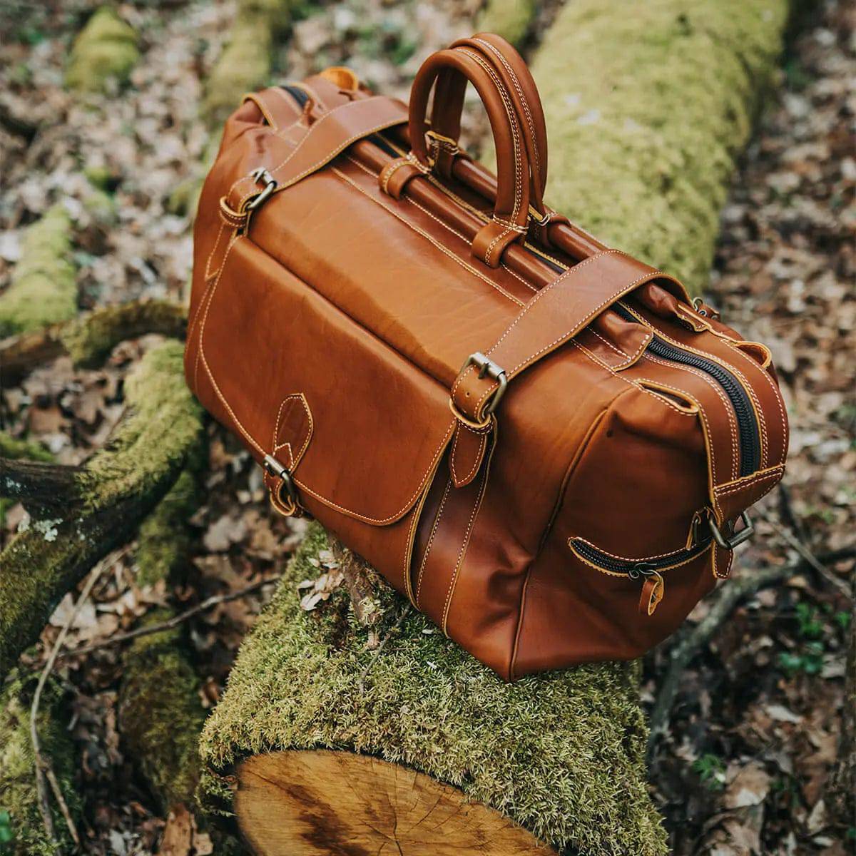 Geanta vintage piele - Articole de Vanatoare