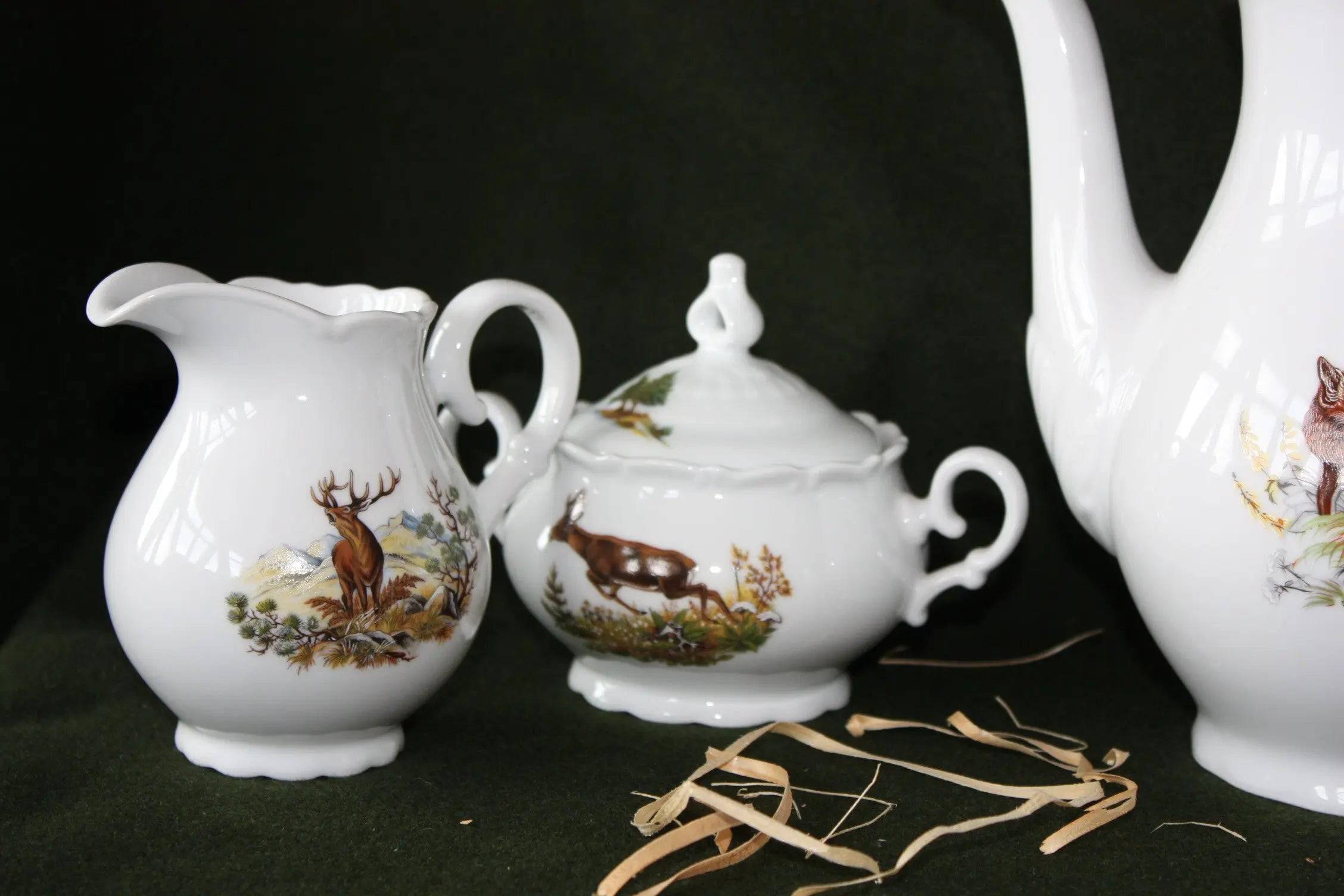 Set cafea ceai motive vanatoare - Articole de Vanatoare