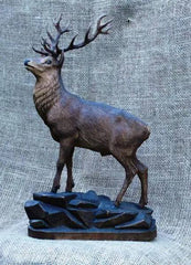 Sculpturi cu motive de vanatoare