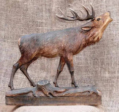 Sculpturi cu motive de vanatoare