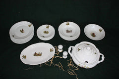 Set portelan pentru masa cu motive vanatoresti