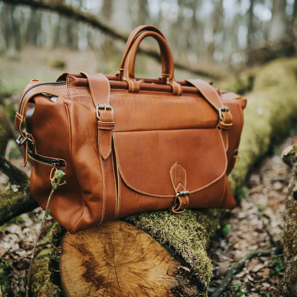 Geanta vintage piele - Articole de Vanatoare