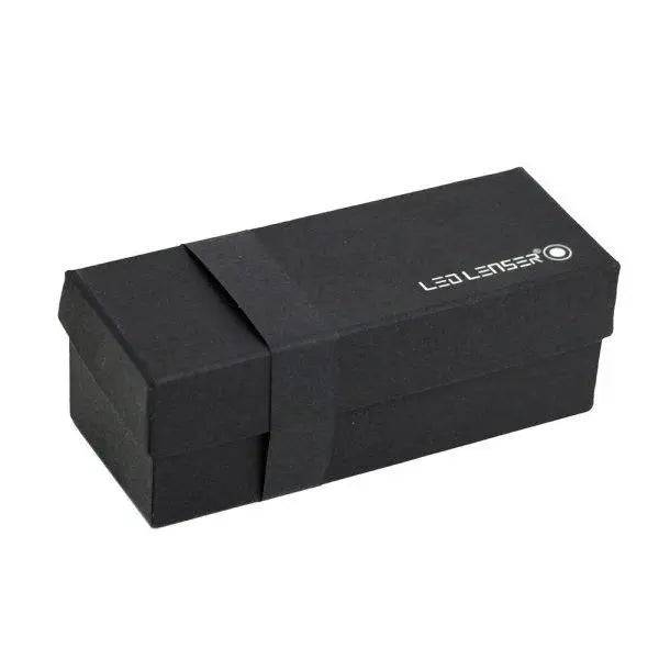 LANTERNA LED LENSER P7 450LM 4XAAA HUSA - Articole de Vanatoare