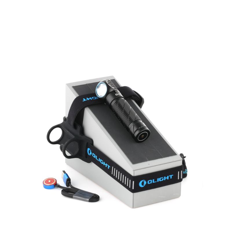 Lanterna multifunctionala Olight Perun - Articole de Vanatoare