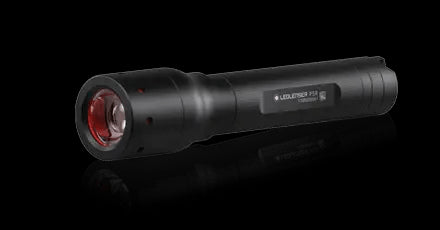 LANTERNA LED LENSER P5R 420LM + INCARC.