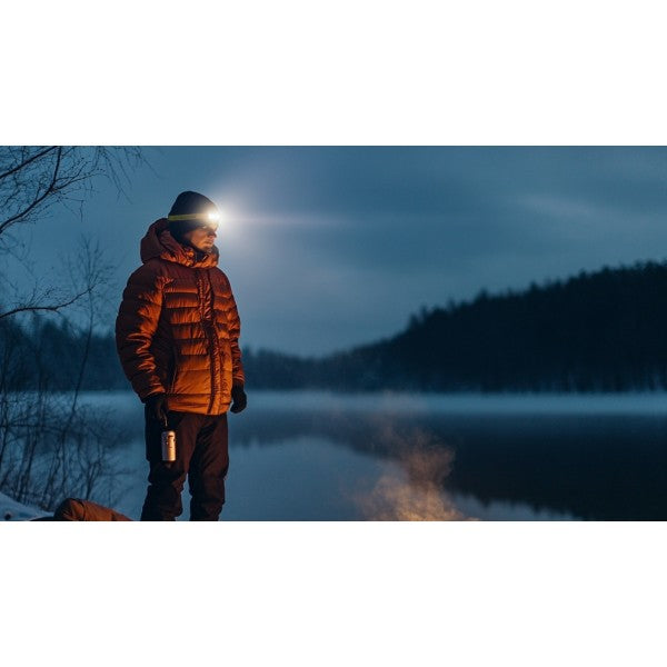 Nitecore NU27, Lanterna Frontală, Reîncărcabilă USB-C, 600 Lumeni, 123 Metri
