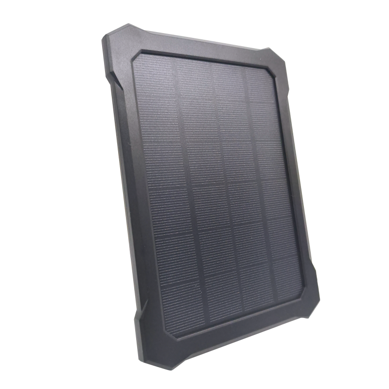 LynxCam Panou Solar 5200 mAh  cu output 6/9/12V