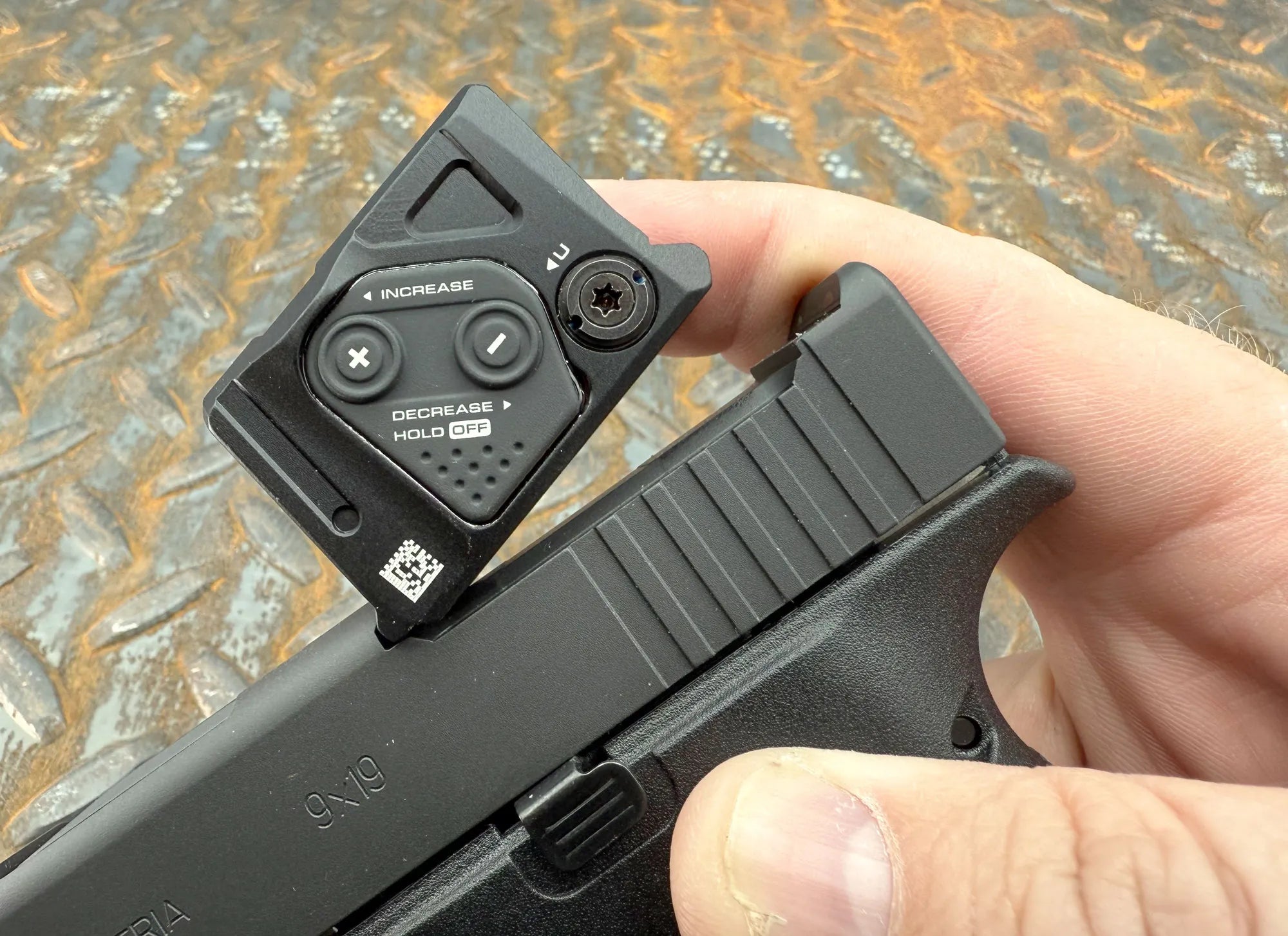 Aimpoint COA cu sistem  A-CUT punct 3.5MOA